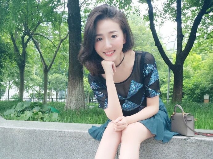 Ella的第一张照片--平顶山相亲服务中心