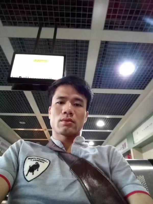 武哥的第一张照片--平顶山相亲服务中心