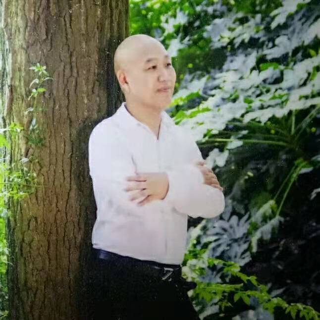 郑鑫牵手的第一张照片--平顶山相亲服务中心