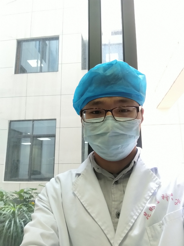 口腔小医生的第一张照片--平顶山相亲服务中心