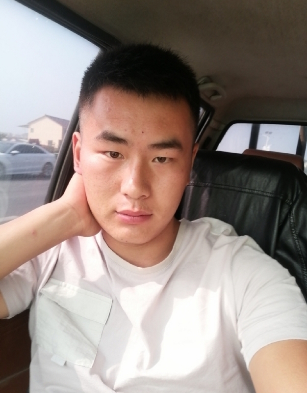 马宏亮的第二张照片--平顶山相亲服务中心