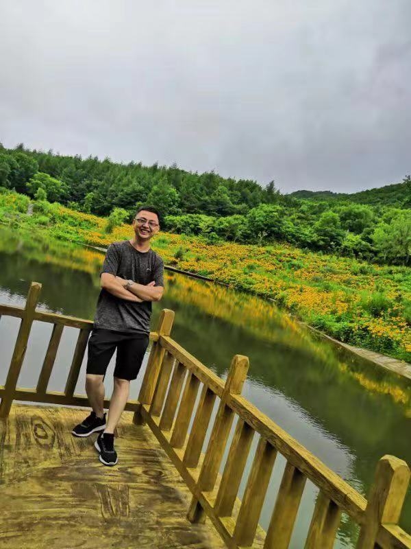 正能量的第二张照片--平顶山相亲服务中心