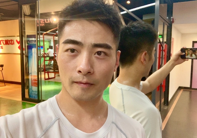 迁就的第一张照片--平顶山相亲服务中心