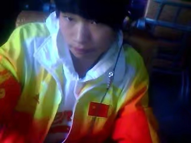 路边的野草的第一张照片--平顶山相亲服务中心