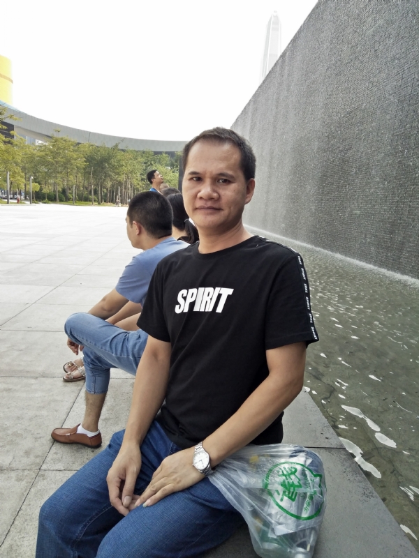 海明的第一张照片--平顶山相亲服务中心