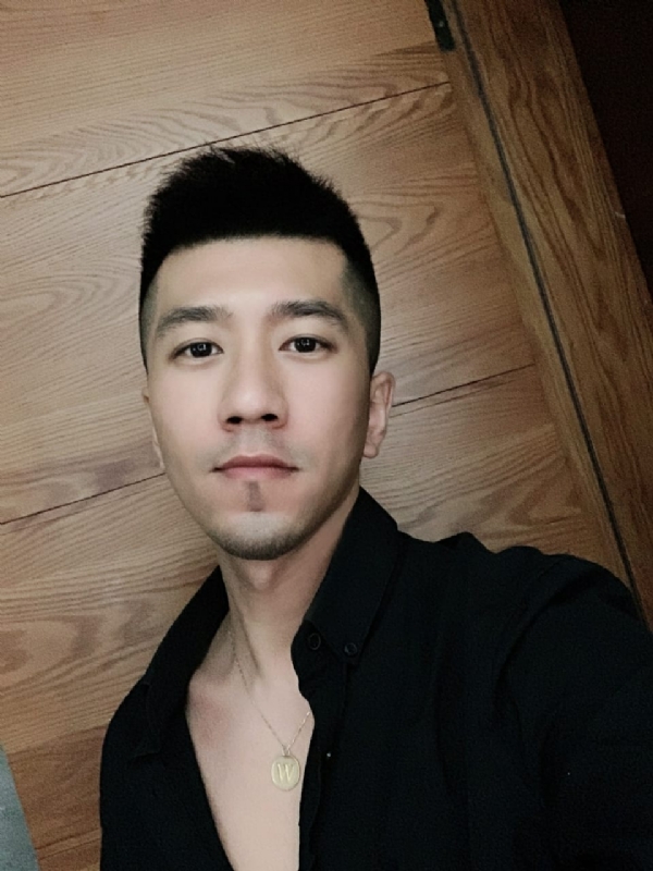 佳佳的第一张照片--平顶山相亲服务中心