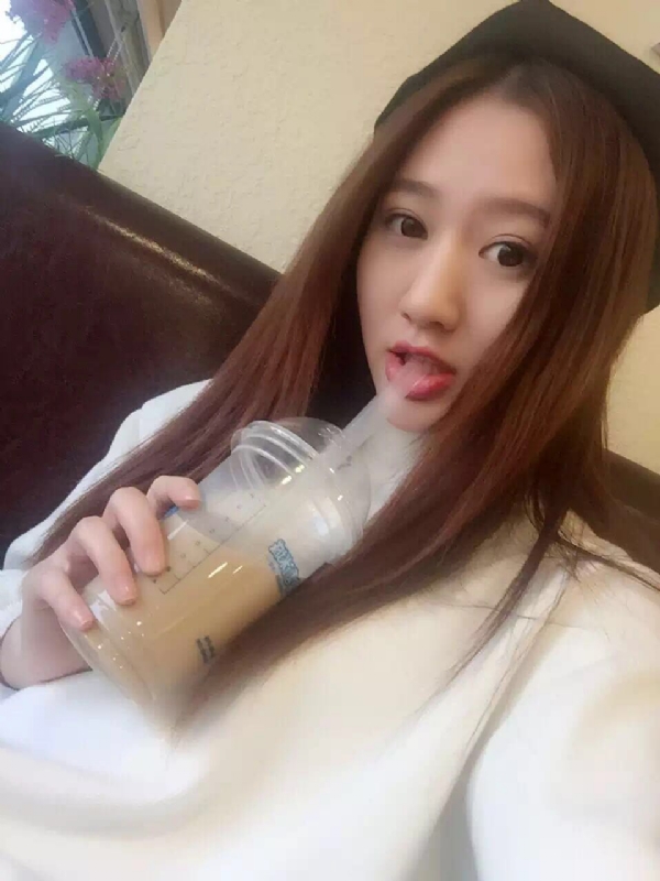 姚瑶的第一张照片--平顶山相亲服务中心