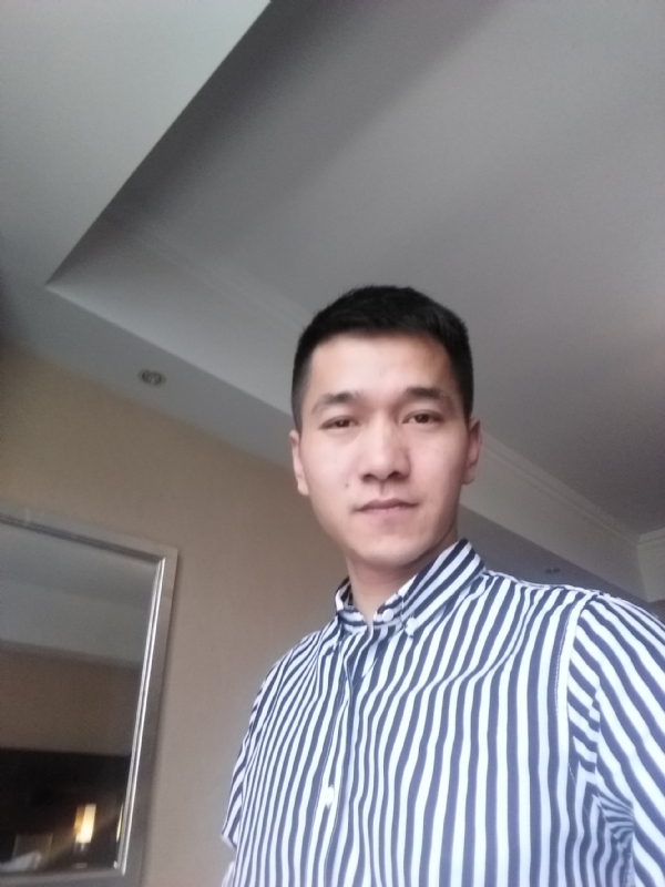 Chanel的第一张照片--平顶山相亲服务中心