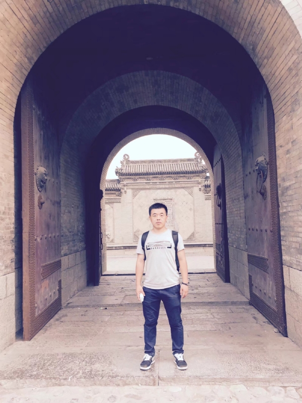 寻寻觅觅的第一张照片--平顶山相亲服务中心