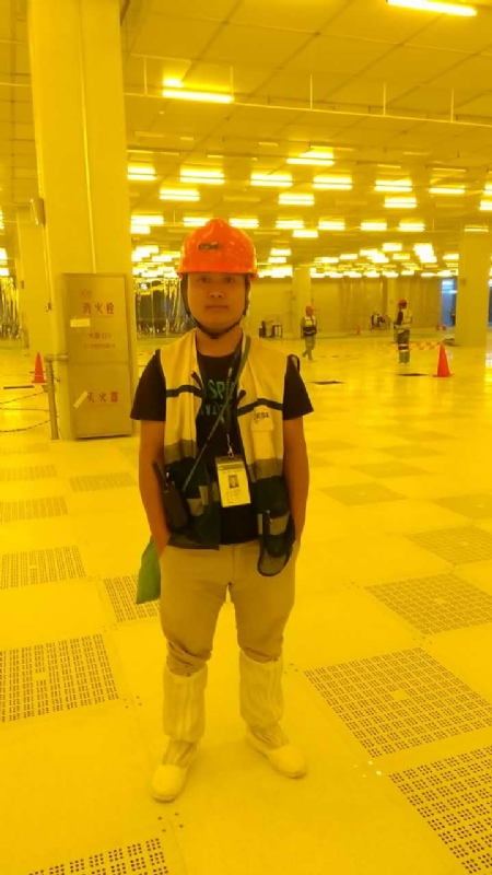 一个傻子的第一张照片--平顶山相亲服务中心