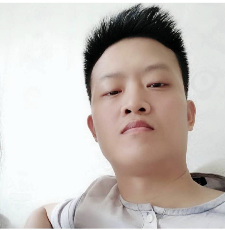 帅不帅由你决定的第一张照片--平顶山相亲服务中心