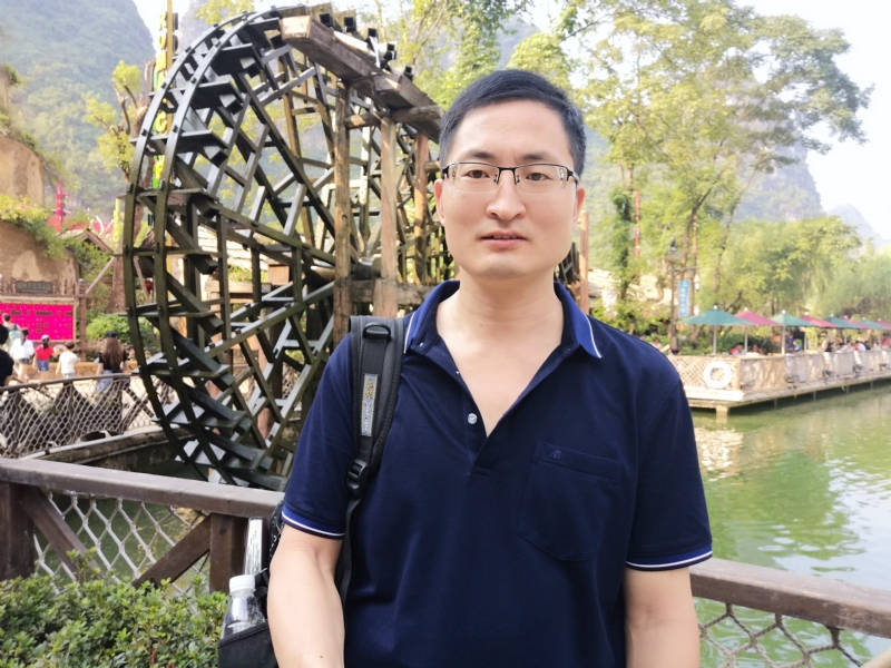 一笑而过的第一张照片--平顶山相亲服务中心