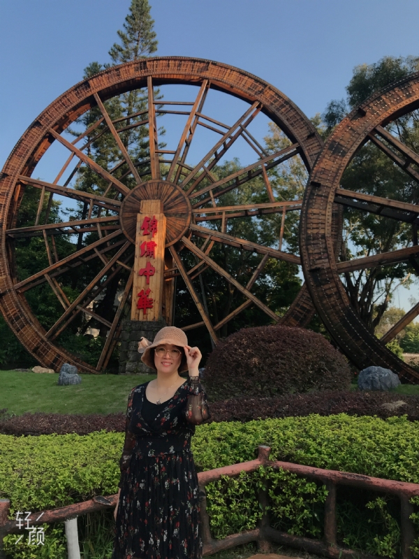 杏娅的第二张照片--平顶山相亲服务中心