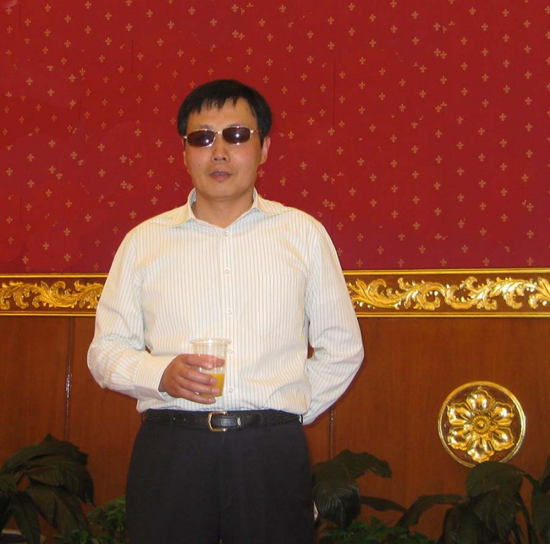 威胜的第二张照片--平顶山相亲服务中心