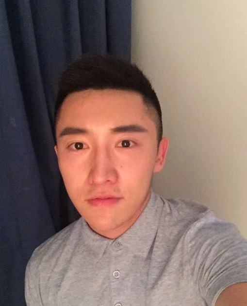 灰太狼的第一张照片--平顶山相亲服务中心