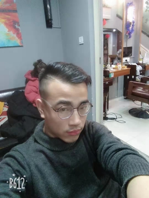 土豆的忧伤的第一张照片--平顶山相亲服务中心