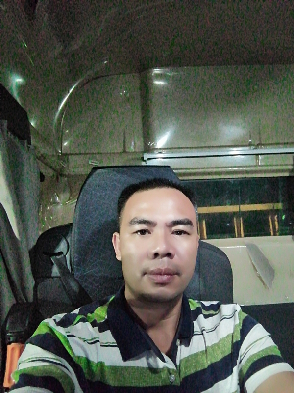 疯一般的爱恋的第一张照片--平顶山相亲服务中心