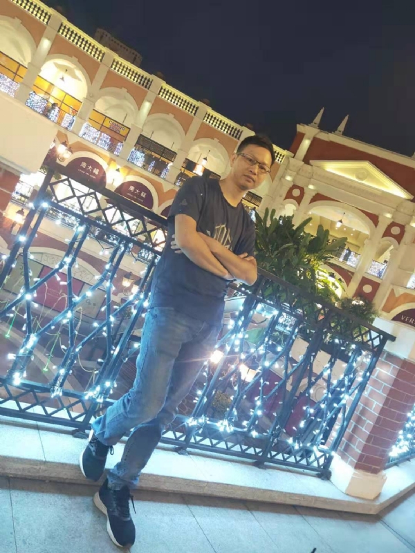 落单恋人的第一张照片--平顶山相亲服务中心