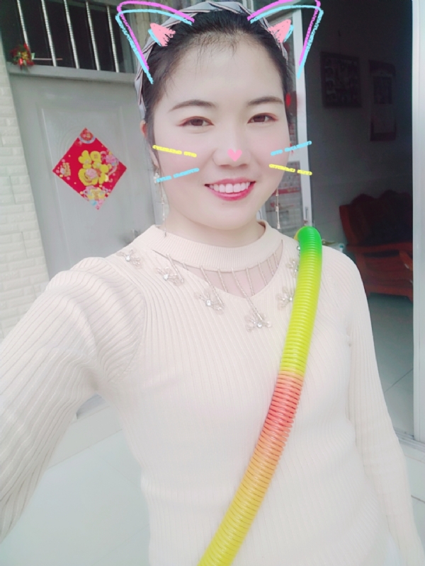 芷宁的第一张照片--平顶山相亲服务中心