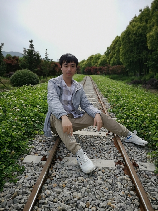 HCL的第一张照片--平顶山相亲服务中心