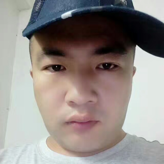 你的高冷范只属于我的第一张照片--平顶山相亲服务中心