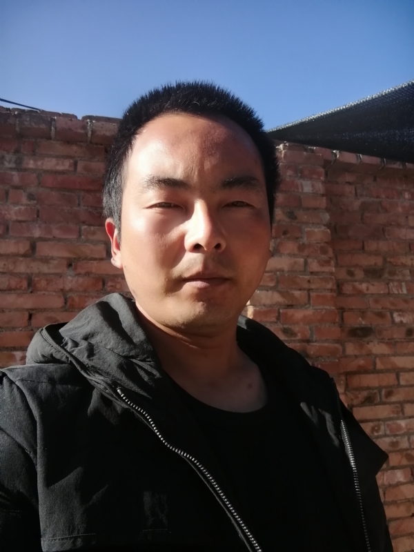 流年寂寞了谁的容颜的第一张照片--平顶山相亲服务中心