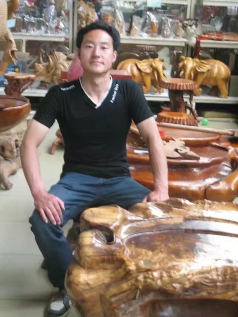 春暖花开的第一张照片--平顶山相亲服务中心