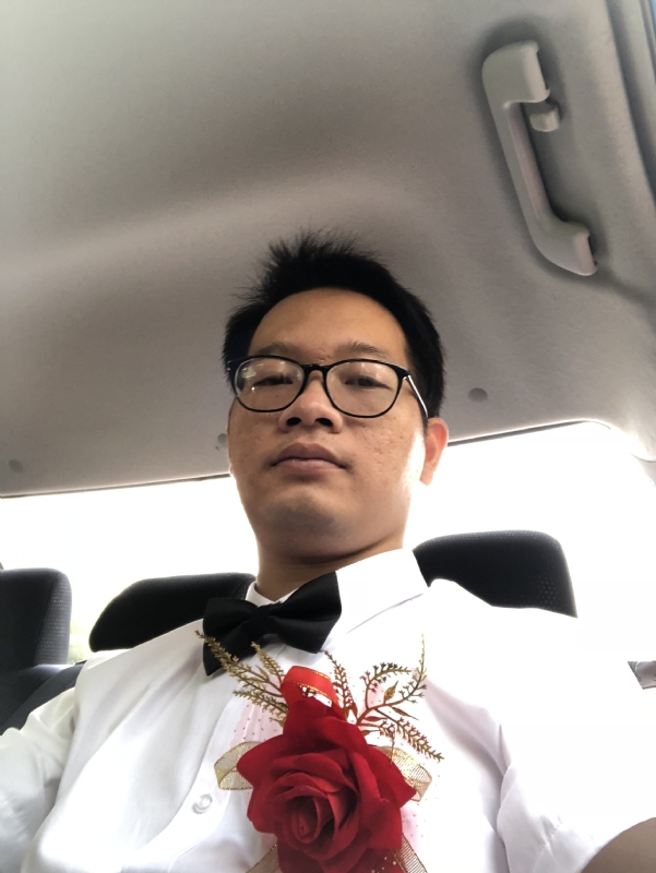 陈陈的第一张照片--平顶山相亲服务中心