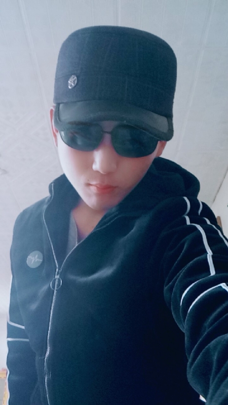 等你的季节的第一张照片--平顶山相亲服务中心