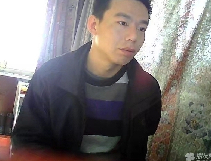 向钱奔跑的第一张照片--平顶山相亲服务中心