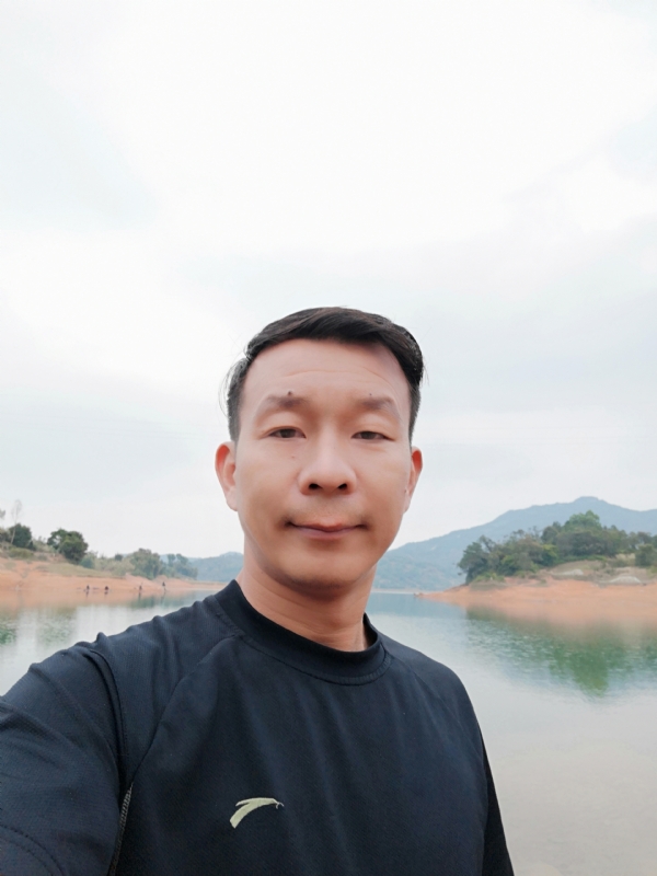 有容乃大的第一张照片--平顶山相亲服务中心