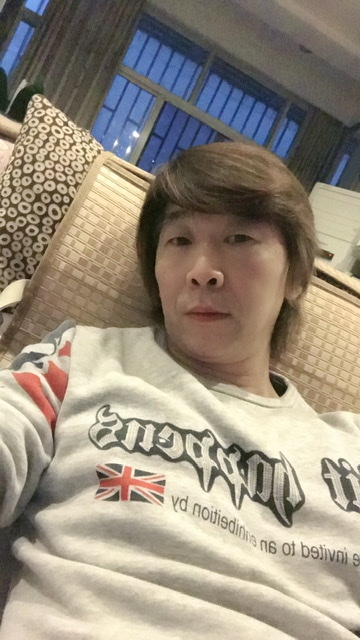 君子圣兰的第一张照片--平顶山相亲服务中心