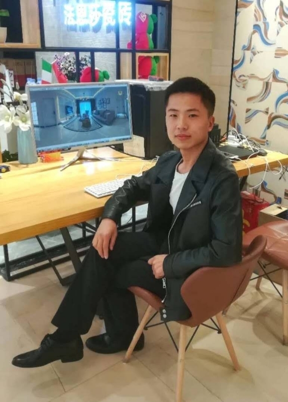 教师的第一张照片--平顶山相亲服务中心