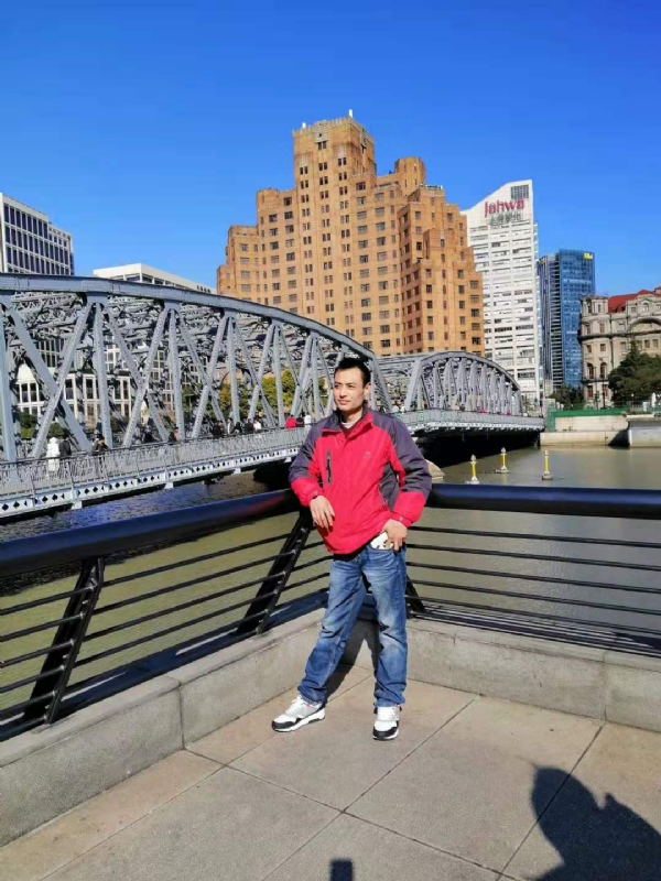 老乐的第一张照片--平顶山相亲服务中心