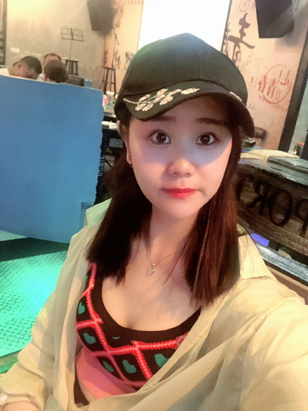 沐秋的第一张照片--平顶山相亲服务中心