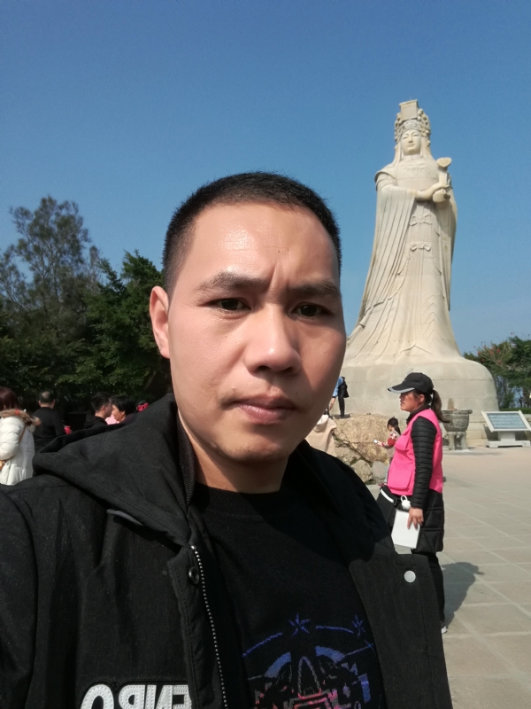 不羁的风的第一张照片--平顶山相亲服务中心