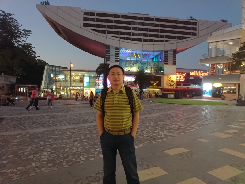 人间四月天的第一张照片--平顶山相亲服务中心