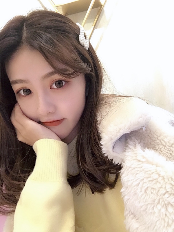 薇薇外送的第一张照片--平顶山相亲服务中心