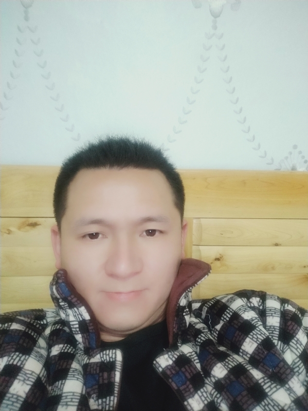 寻找一个真实的她的第一张照片--平顶山相亲服务中心