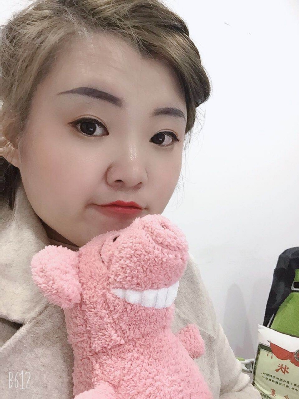 李娜的第一张照片--平顶山相亲服务中心