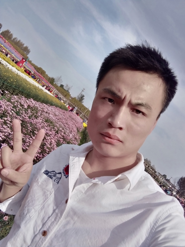 心碎无痕的第二张照片--平顶山相亲服务中心