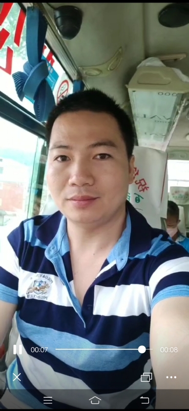 恋人未满的第一张照片--平顶山相亲服务中心