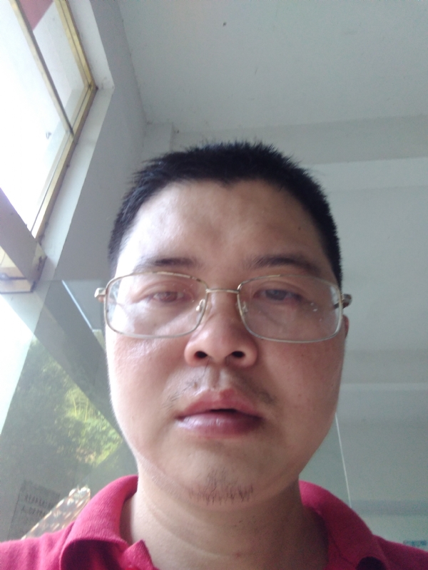 渠雨的第一张照片--平顶山相亲服务中心