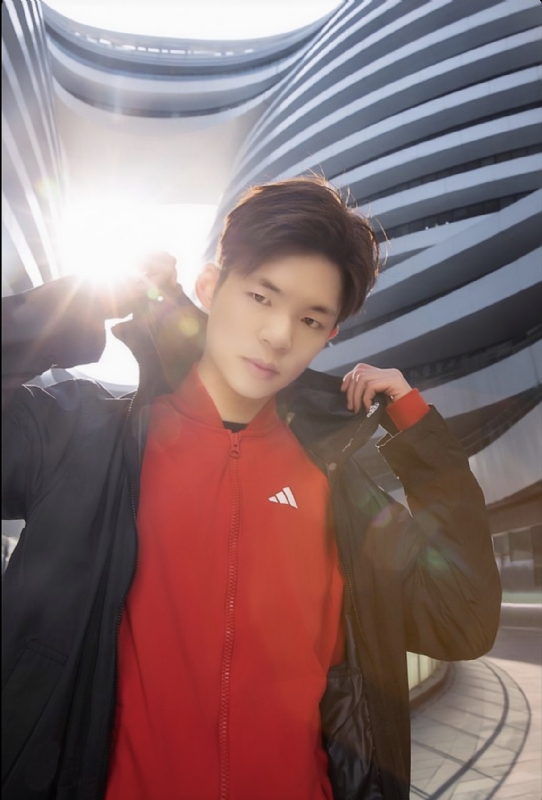 天湖社人的第一张照片--平顶山相亲服务中心