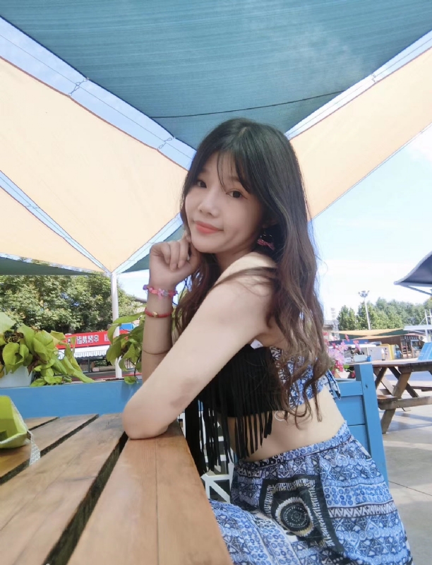 诗雨的第一张照片--平顶山相亲服务中心