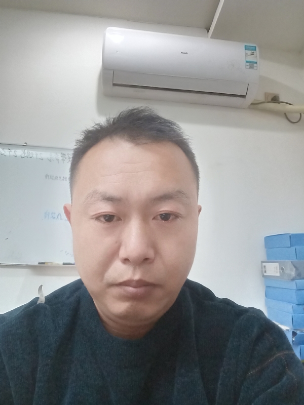 寻找另一半的第二张照片--平顶山相亲服务中心