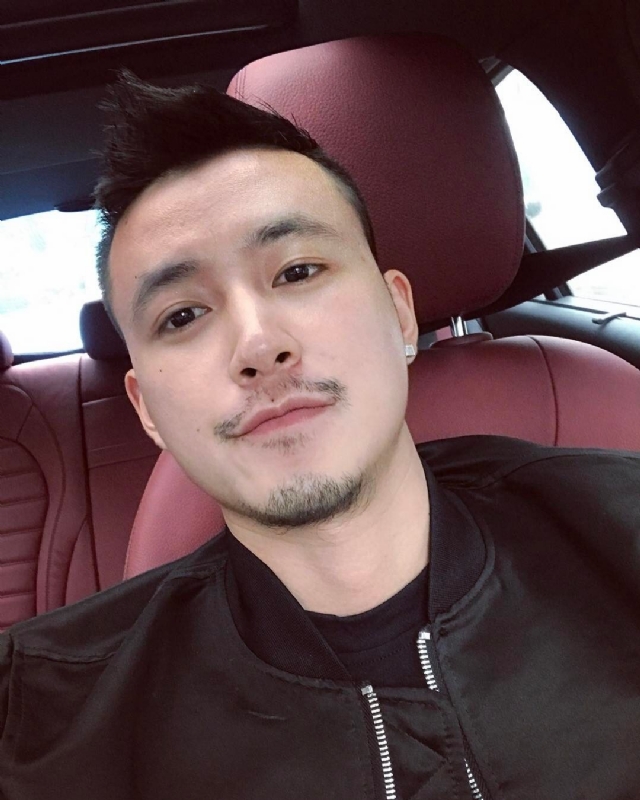 隆刘的第一张照片--平顶山相亲服务中心