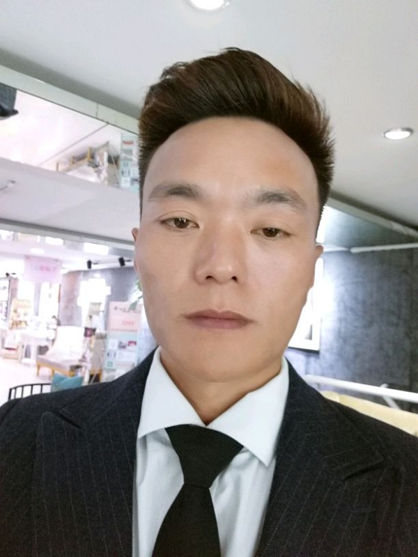 醉酒的蝴蝶的第一张照片--平顶山相亲服务中心