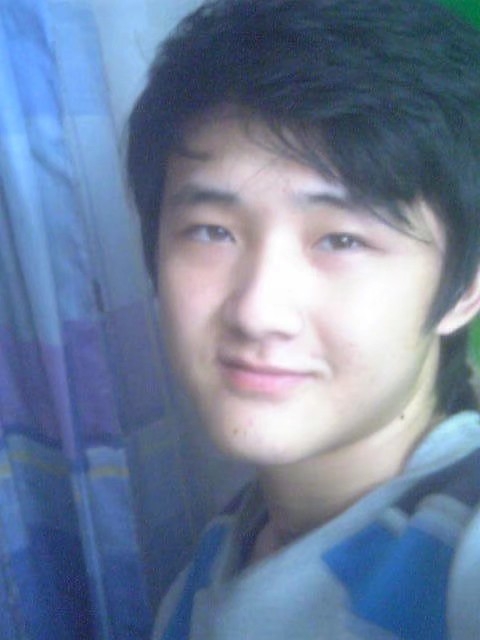 孙伟伟的第二张照片--平顶山相亲服务中心