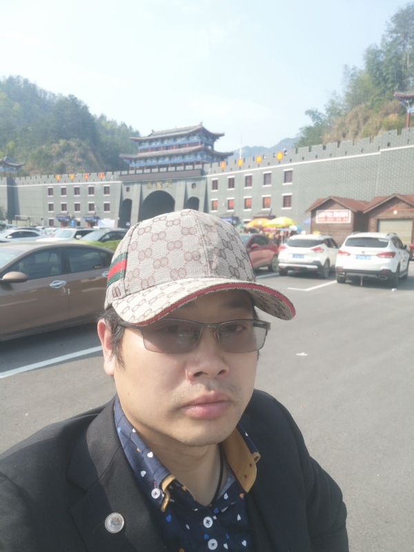 金沧海的第一张照片--平顶山相亲服务中心